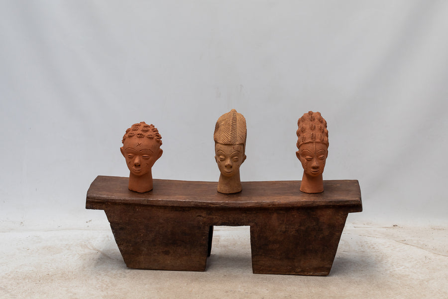 Cabeza Ashanti Krache - País: Ghana  Material: Terracota  Medidas: 12x22x27cm
