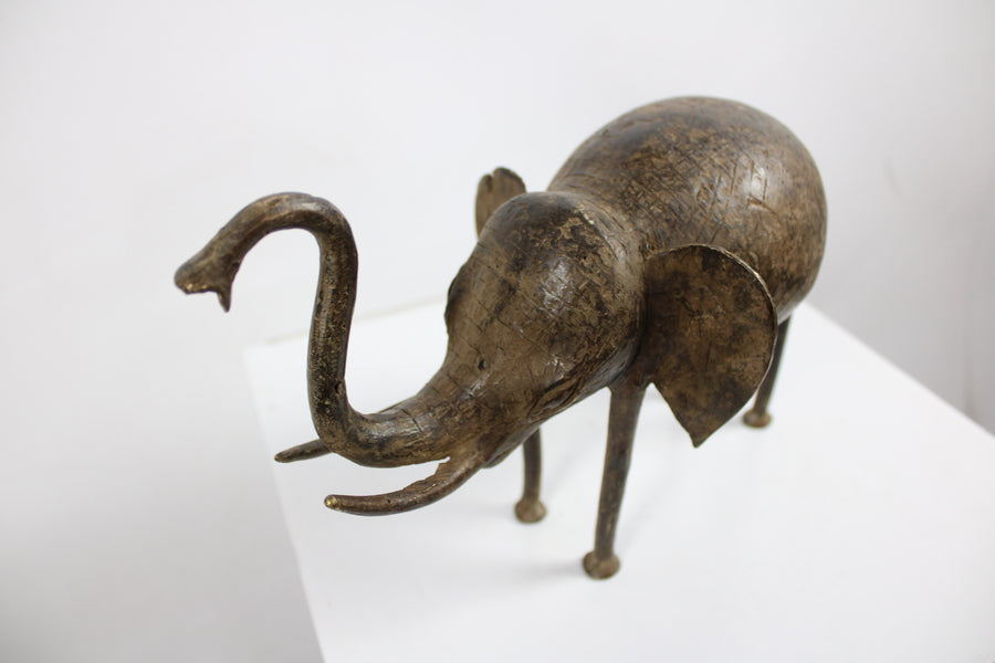 Figura decorativa en bronce Elefante