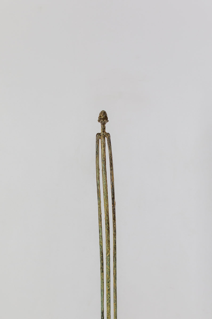 Hombre Dogón Sitakili - País: Mali (Dogón)  Material: Aleación de bronce  Medidas: Altura 99cm